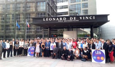 pulv leonard or photo groupe 28 juin 2012 380x222 - 9e cérémonie des Léonard d'Or au Pôle Universitaire Léonard de Vinci