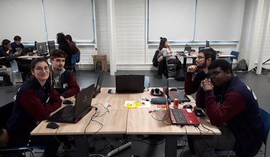 laval virtual IIM game jam 380x222 - Laval Virtual : les étudiants de l'IIM en immersion dans l'univers de la réalité augmentée